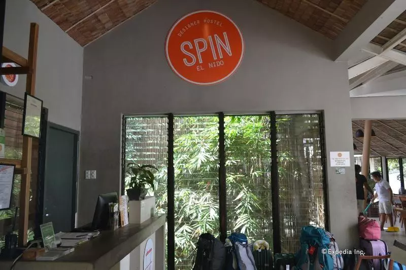 Spin Designer Hostel   El Nido