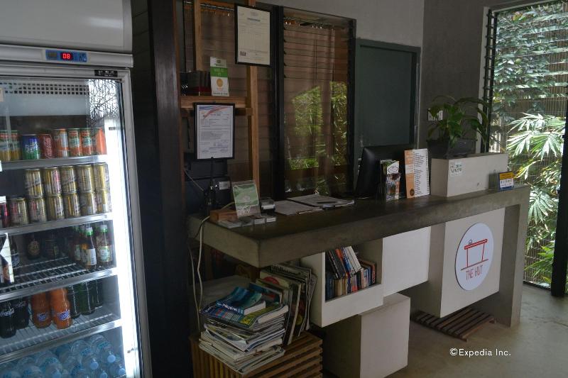 Spin Designer Hostel El Nido