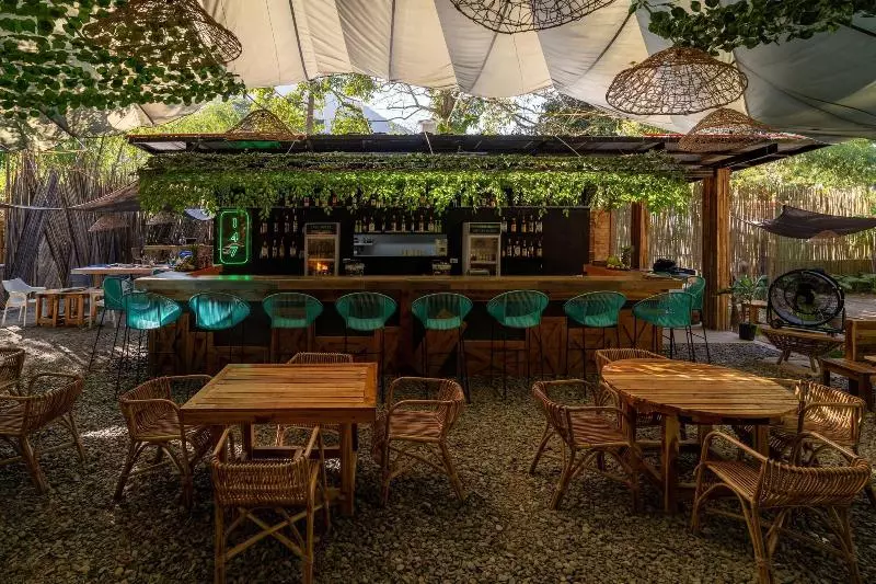 Spin Designer Hostel   El Nido