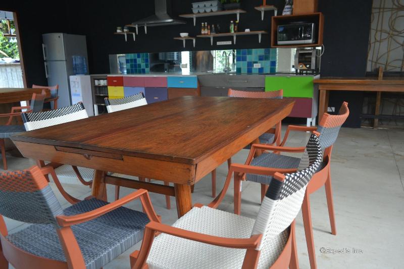 Spin Designer Hostel El Nido