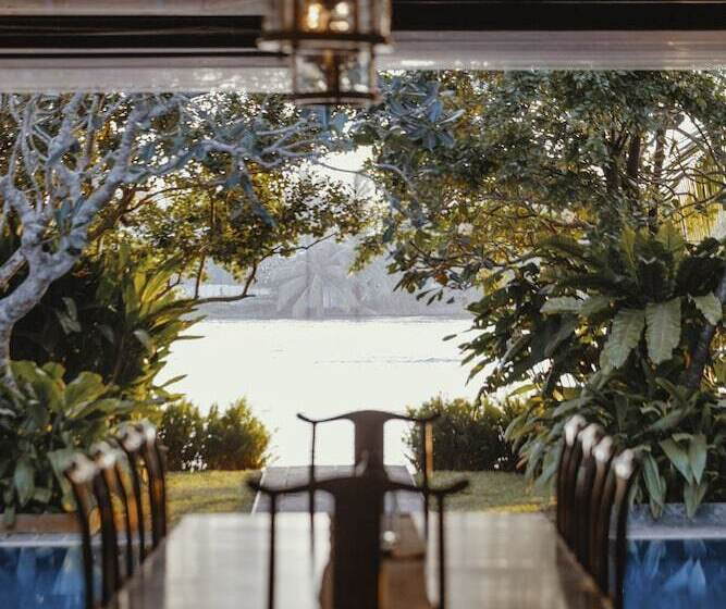 Villa Republic Bentota