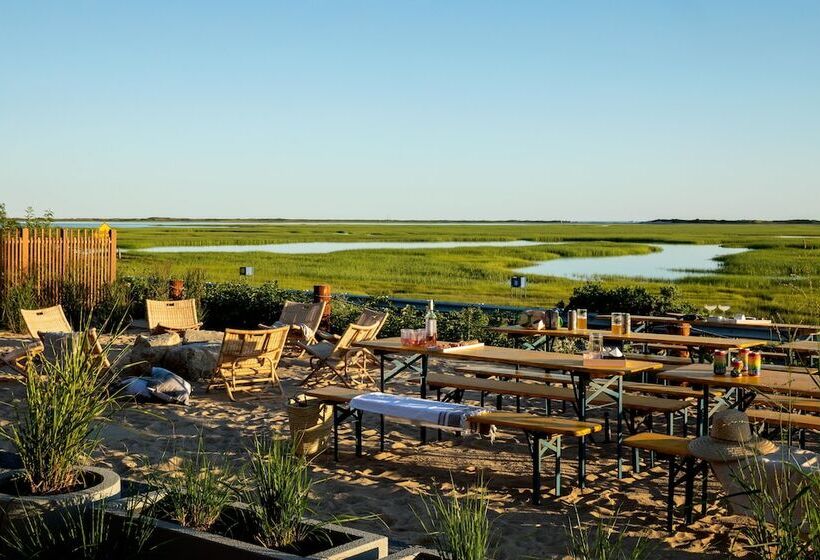 Awol Hotel Provincetown