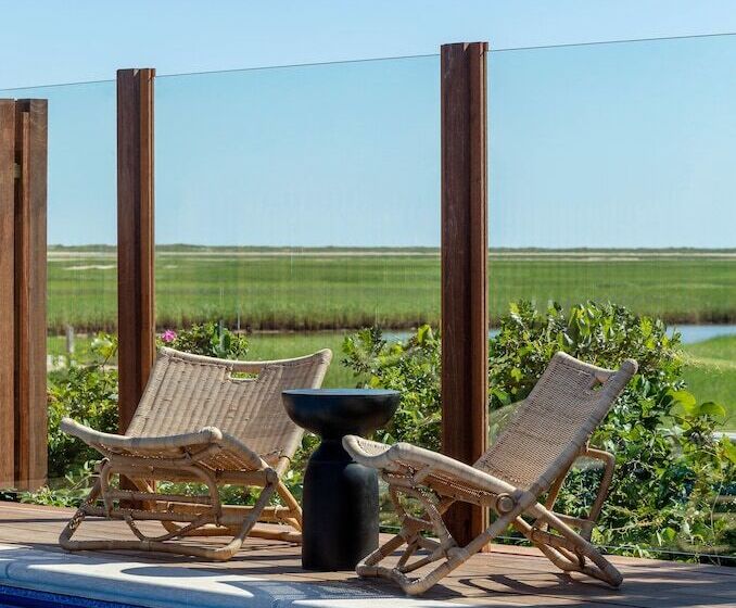 Awol Hotel Provincetown