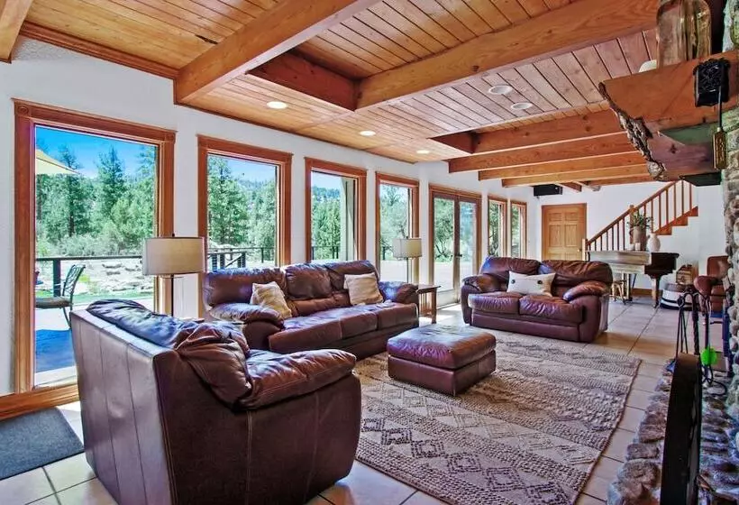 Cienaga Creek Ranch