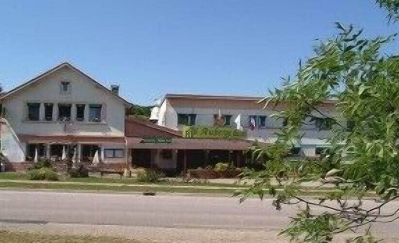 ホテル Auberge Du Parc