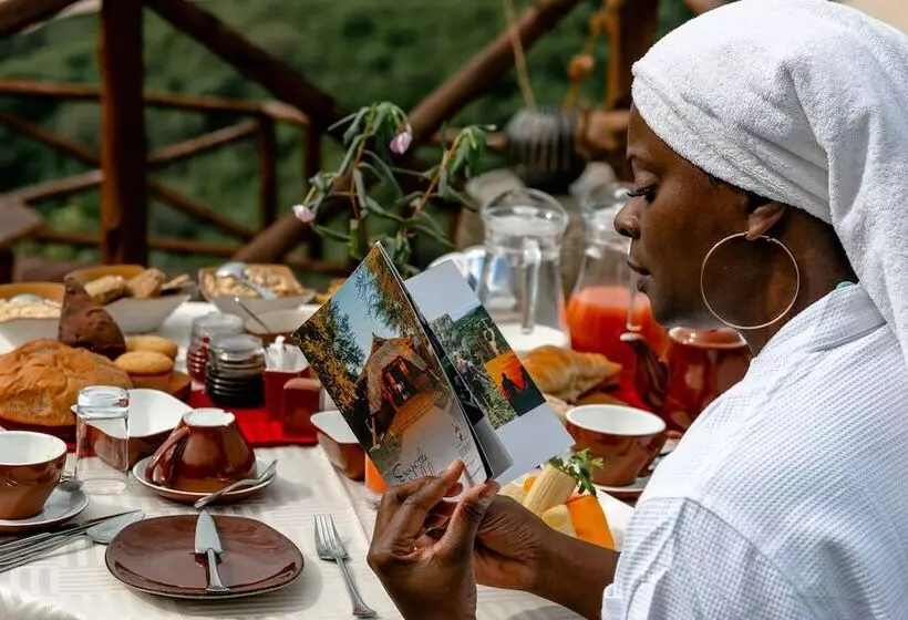 ホテル Escarpment Luxury Lodge