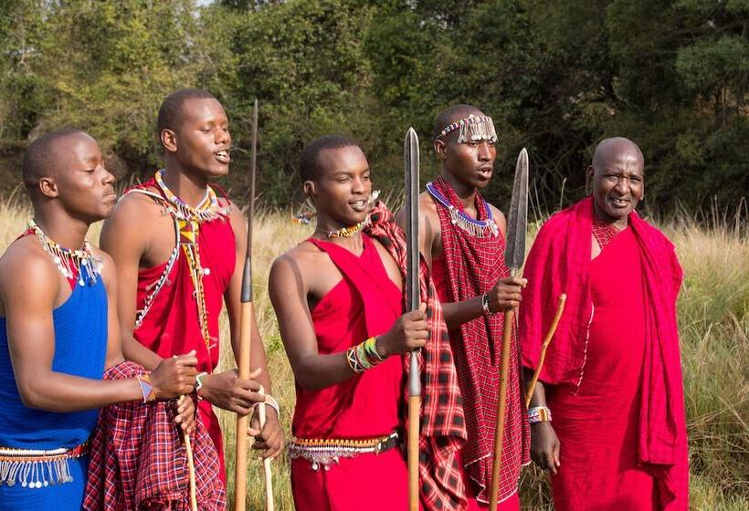 Hotel Hammerkop Migration Camp