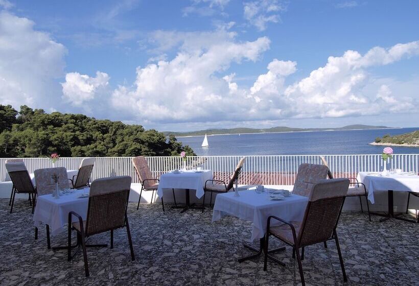 Szálloda Sirena Hvar