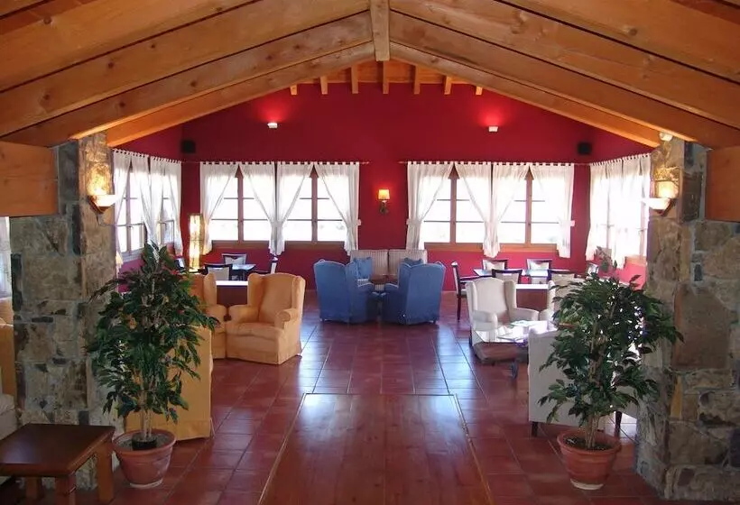 ホテル & Spa Peña Montañesa