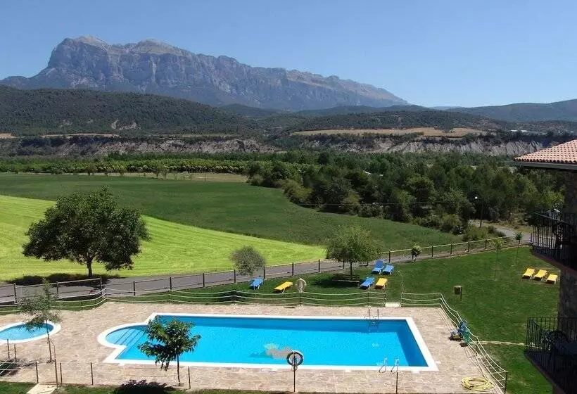 ホテル & Spa Peña Montañesa