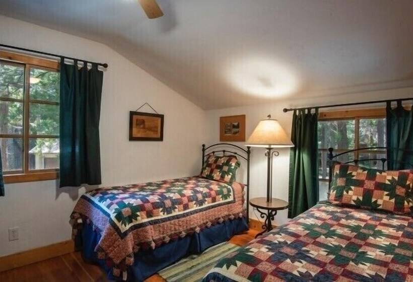 Scenic Wonders Bassett Cabin 5 Bedrooms