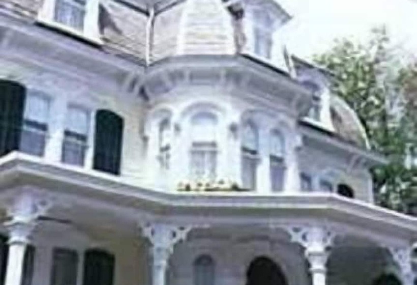 The Mansion Inn