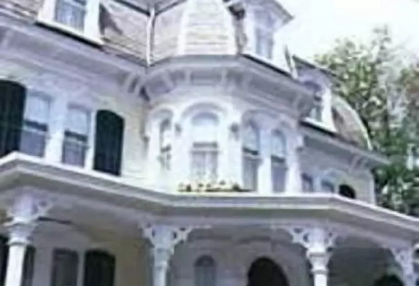 The Mansion Inn