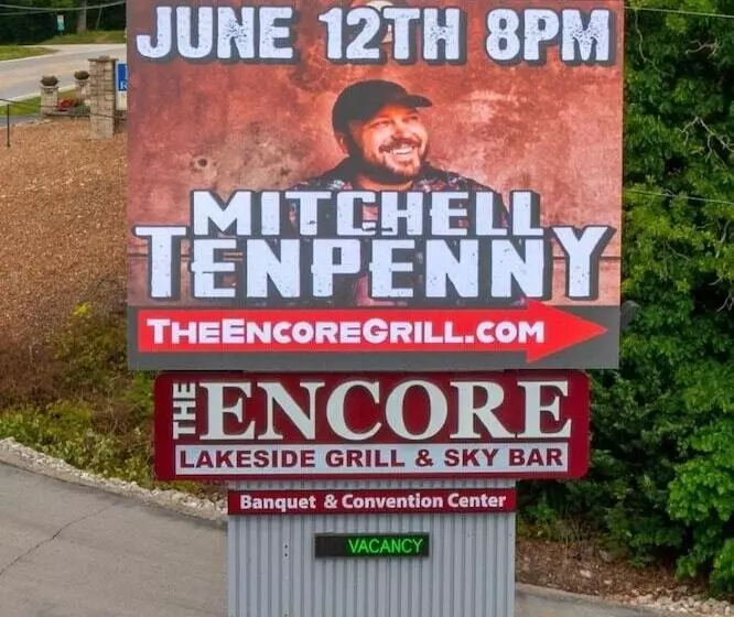 The Resort At Lake Of The Ozarks