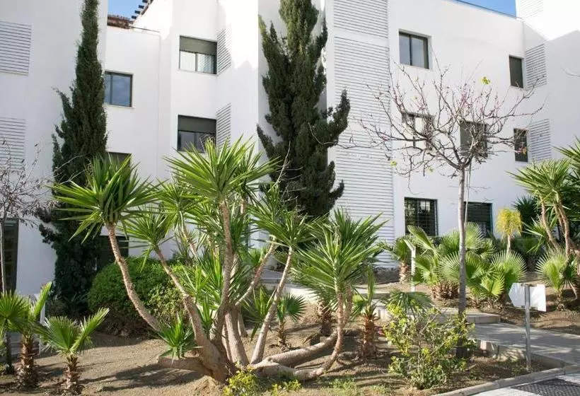 Apartamentos Turisticos Resort De Nerja