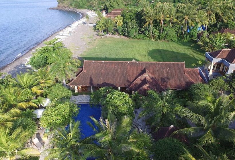 Arya Amed Beach Resort And Dive Center