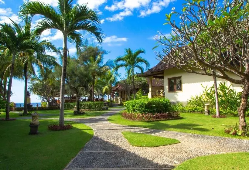 Arya Amed Beach Resort And Dive Center