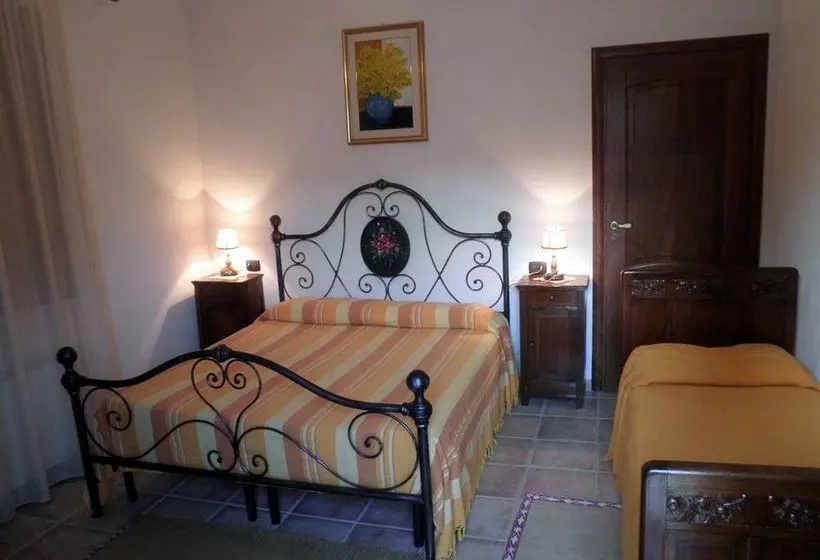 Borgo Di Pietra Bianca