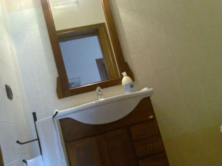 Borgo Di Pietra Bianca