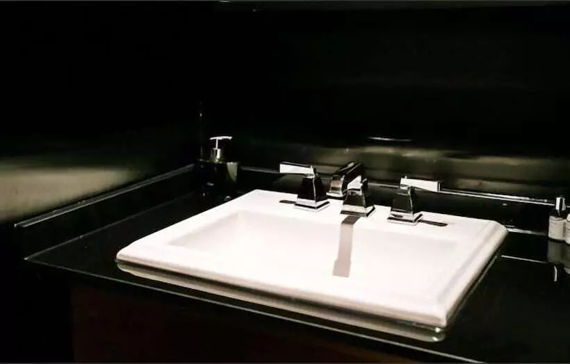 Amare Hotel Jakjeon