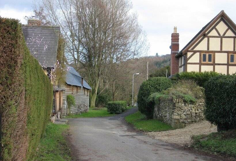 ホテル The Baron At Bucknell