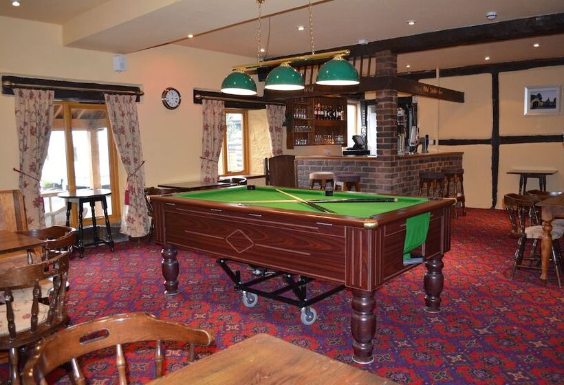 ホテル The Baron At Bucknell