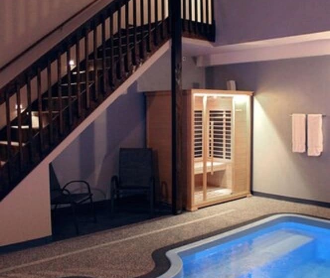 酒店 Belamere Suites