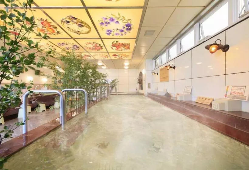 מלון כמוסות Ueno Station Hostel Oriental 2   Cater To Men