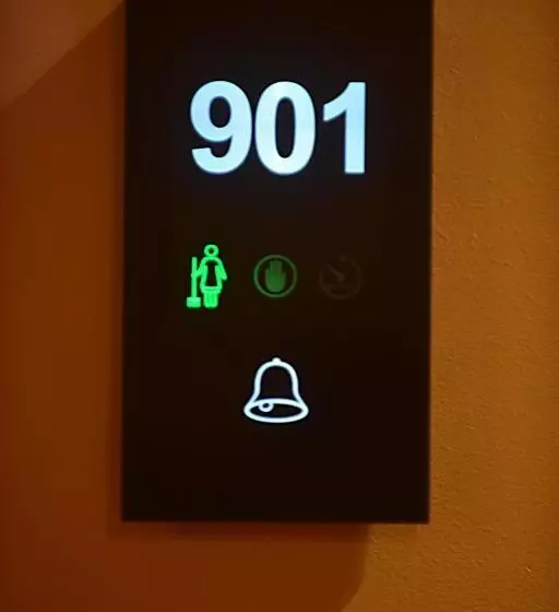 هتل Hôtel Fleur De Lys Plateau