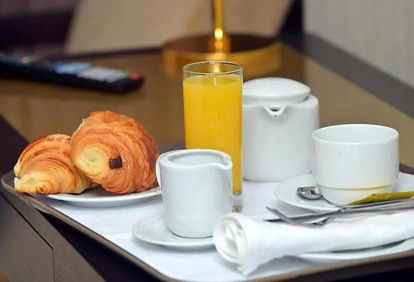 هتل Hôtel Fleur De Lys Plateau