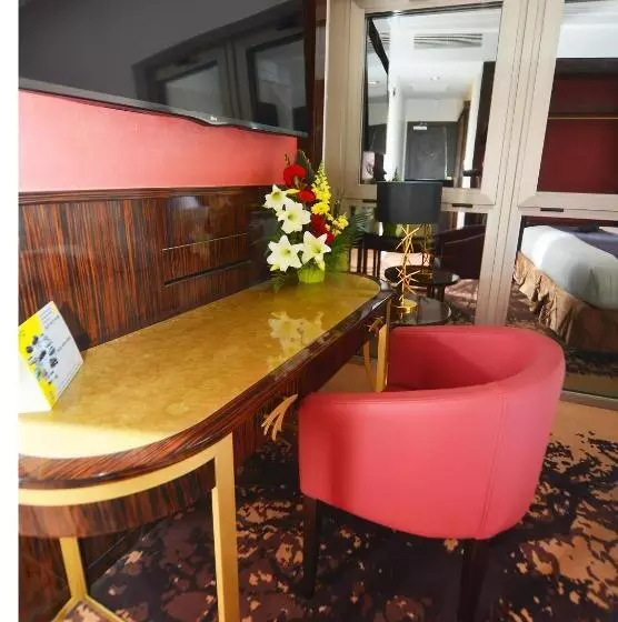 هتل Hôtel Fleur De Lys Plateau