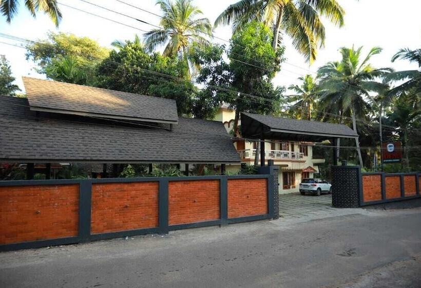 فندق Ideal Ayurvedic Resort Kovalam