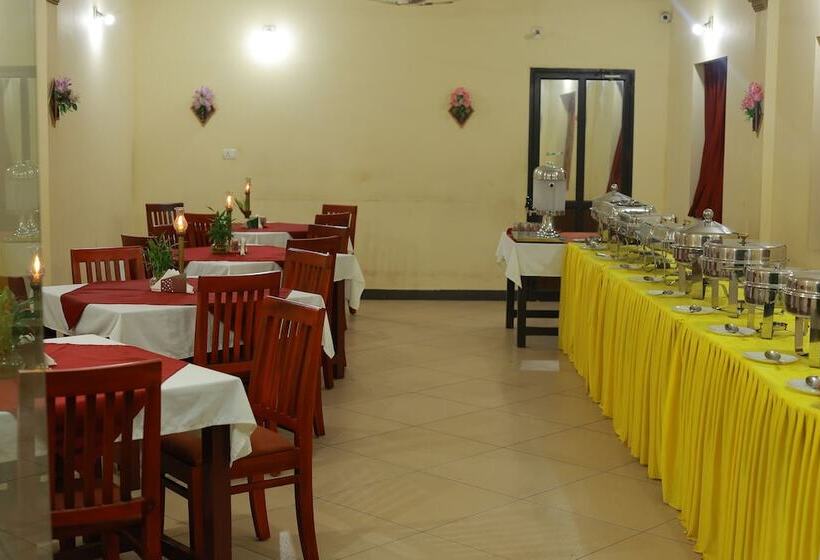 فندق Ideal Ayurvedic Resort Kovalam