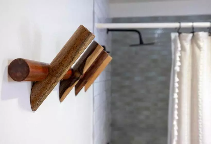 هتل Ocean Tide Beach Resort