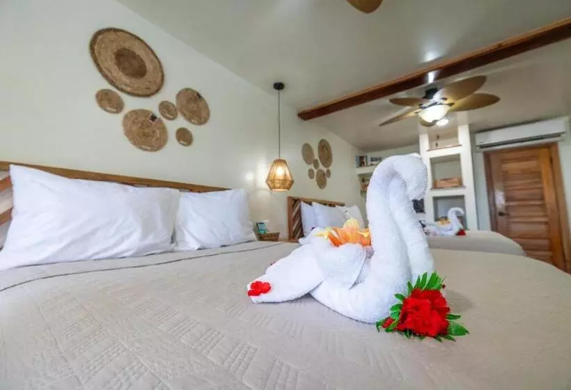 هتل Ocean Tide Beach Resort