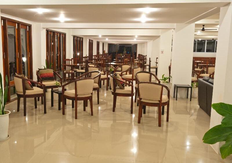 فندق Silver Naga