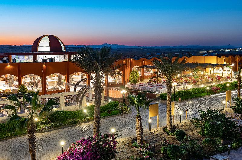 هتل Three Corners Happy Life Beach Resort