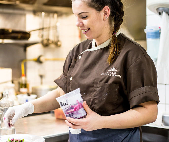 هتل Langley Grand Nord