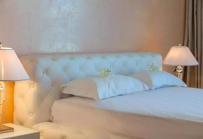 Olympic Residence Deluxe Apartments