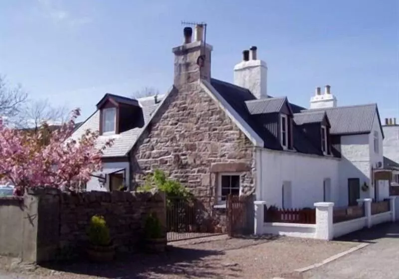 פנסיון Creagan Guest House