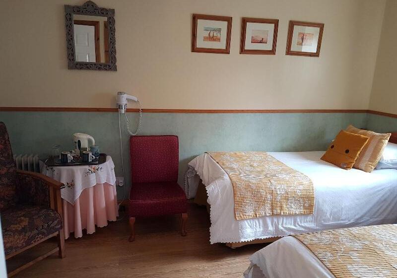 펜션 Creagan Guest House