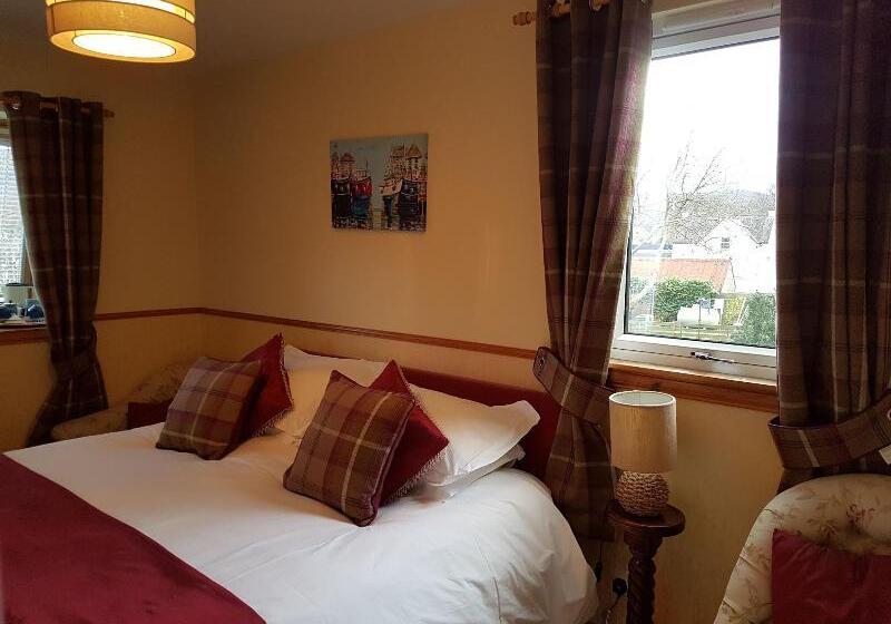 펜션 Creagan Guest House