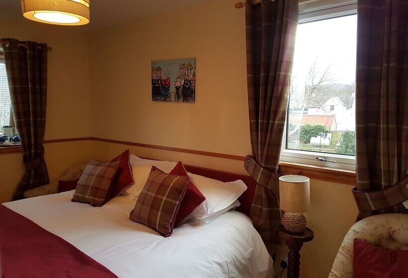 펜션 Creagan Guest House