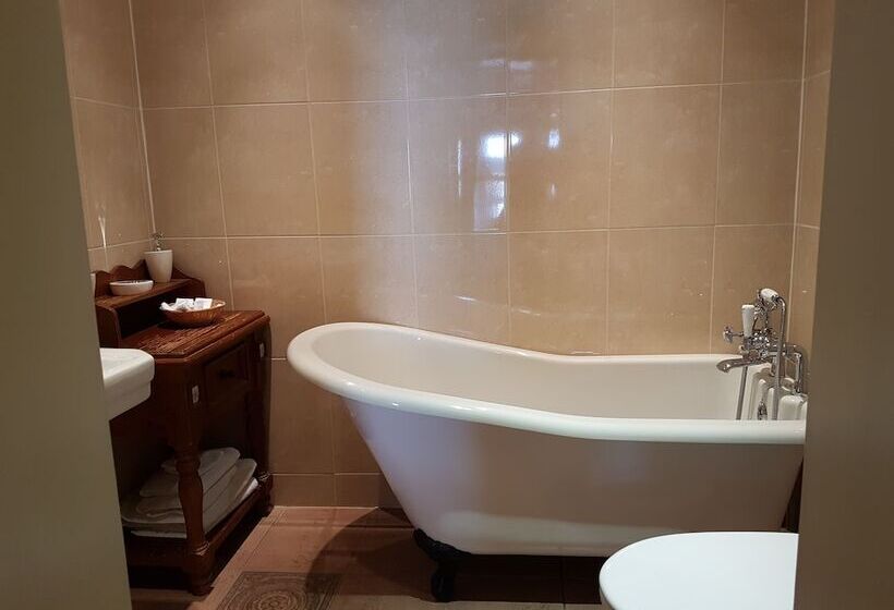 펜션 Creagan Guest House