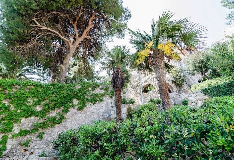 پانسیون Guest House Daniela