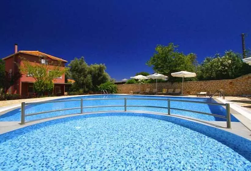 Saint Thomas Village