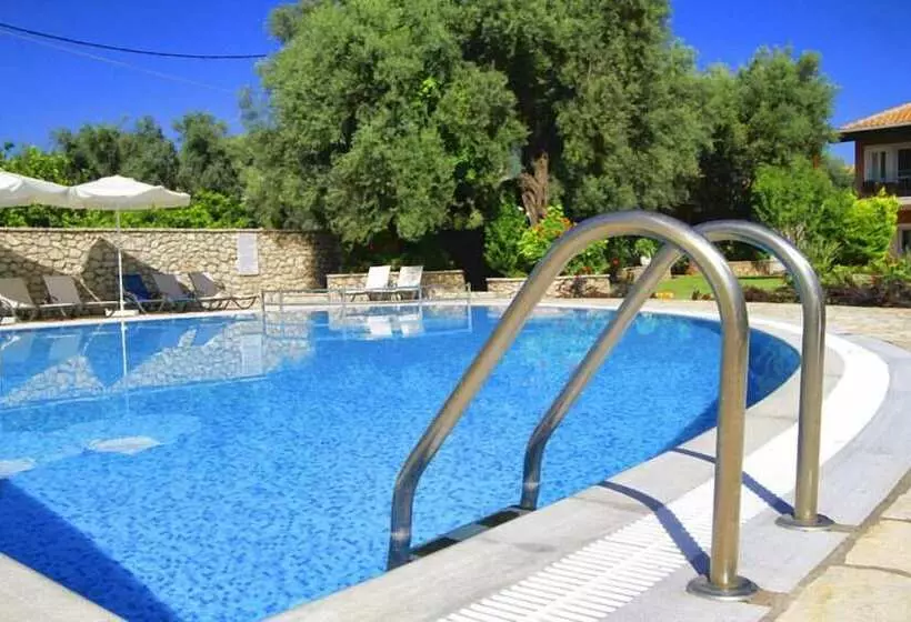 Saint Thomas Village