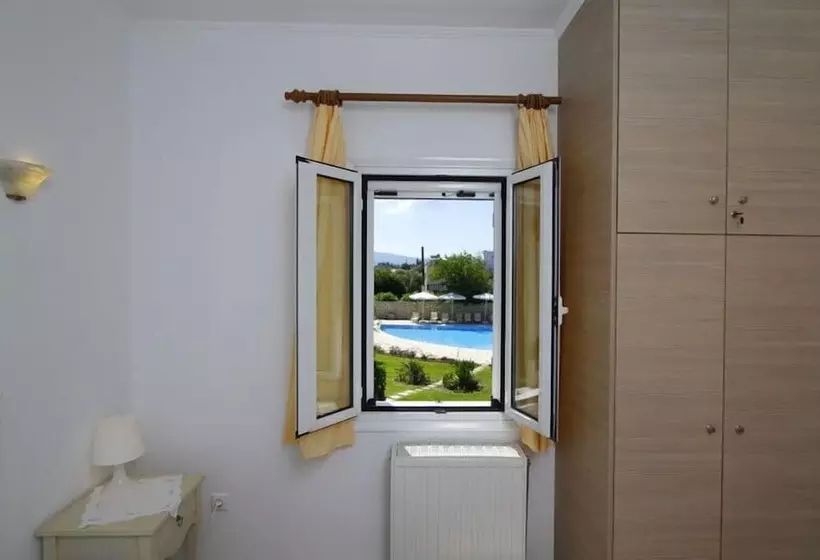 Saint Thomas Village