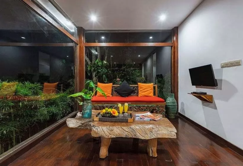 Villa Mulyono