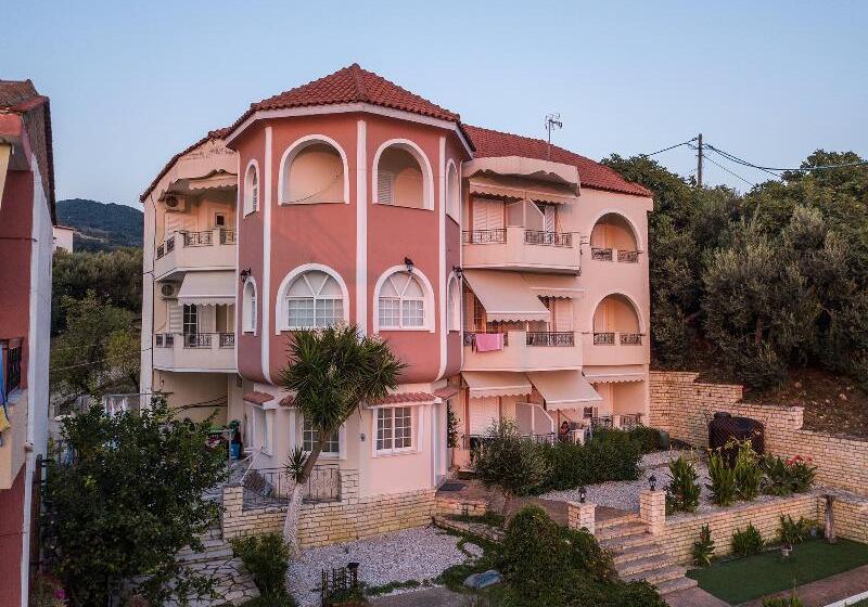 فندق Agios Thomas